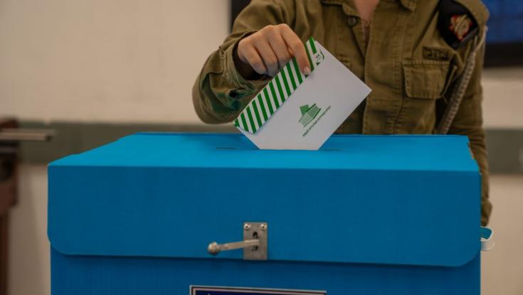 הקלפיות הצבאיות נסגרו: זינוק עצום באחוז הצבעות החיילים