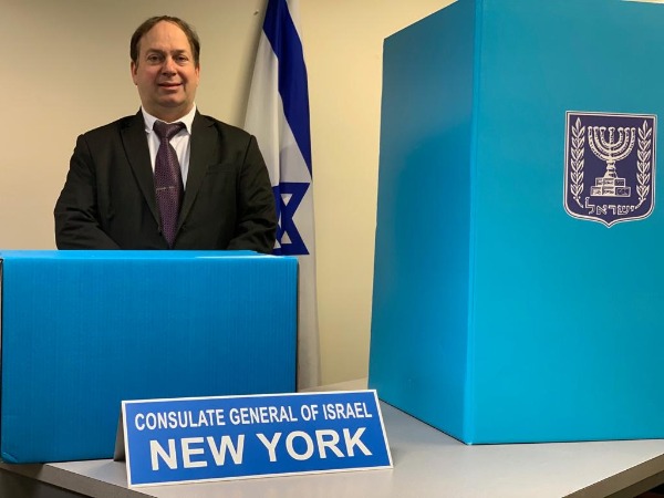 האם יש להרחיב את מתן האפשרות למצביעים בחו"ל?