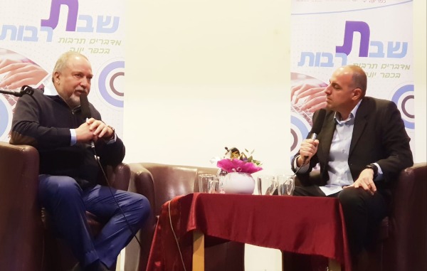 ליברמן מגיב לאירועים בדרום