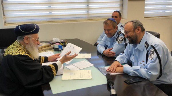 המפכ"ל, רב המשטרה והרב הראשי