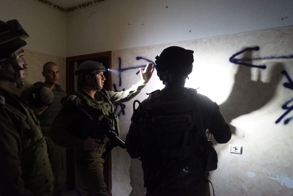 כוחות הביטחון בבית המחבל שדרס שני חיילים בשומרון 