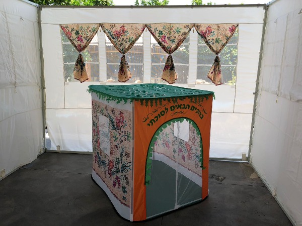 סוכטף