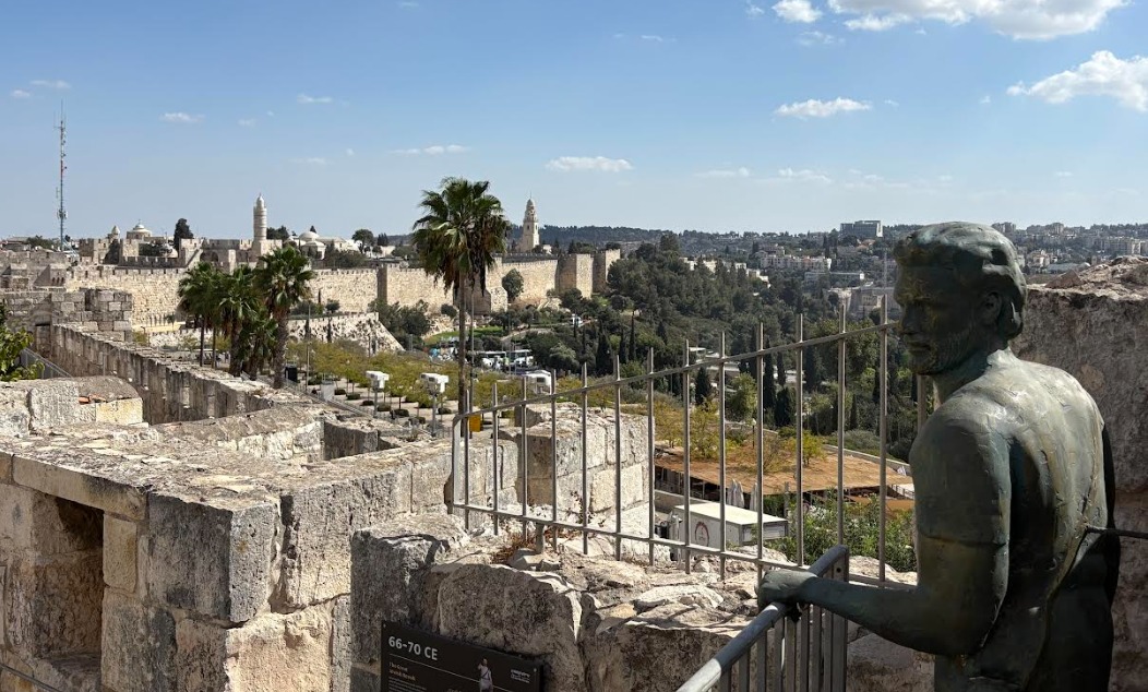 שומר החומות מתקופת המרד על טיילת החומות