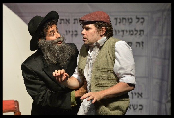 הצגה בדמותו של הרב משה צבי נריה זצ"ל