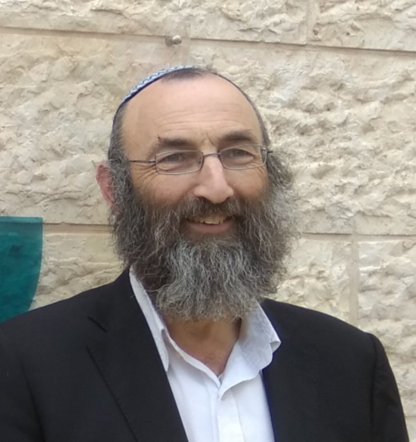 הרב מנחם פרל
