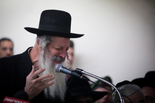 הרב אליהו מירב, אביו המאמץ של סמל יוסף כהן הי"ד
