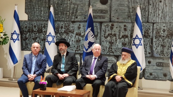 הרבנים הראשיים עם הנשיא והשר שטייניץ