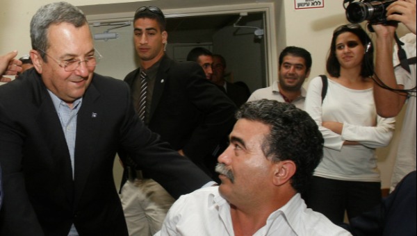 עמיר פרץ עם אהוד ברק ב-2008