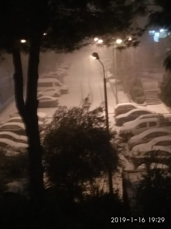 קרית ארבע מושלגת