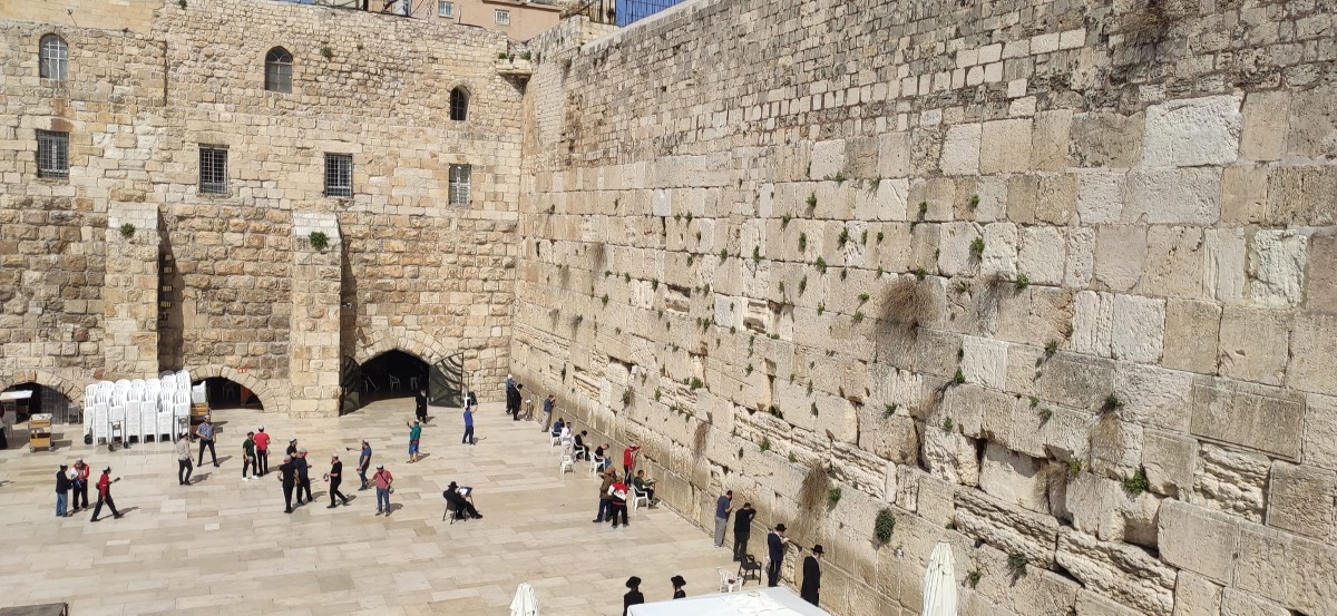 הכותל המערבי מגשר המוגרבים | 