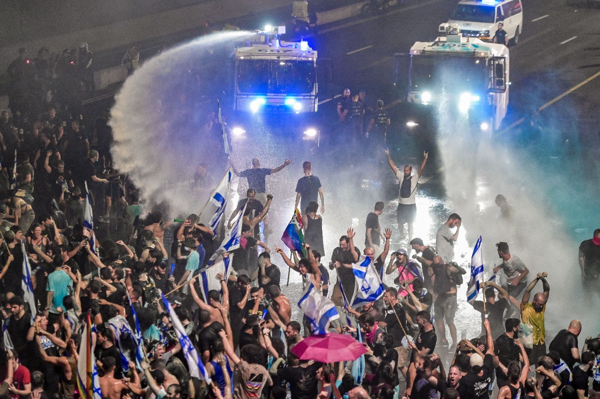 "מאבק ארוך שבסופו ננצח" | 
