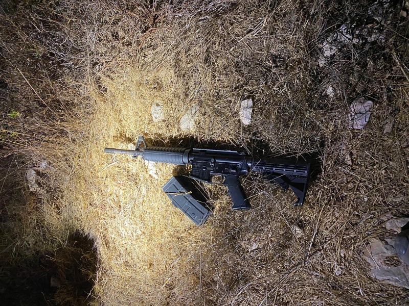 נשק מסוג M-16 שנתפס בכפר בידו
