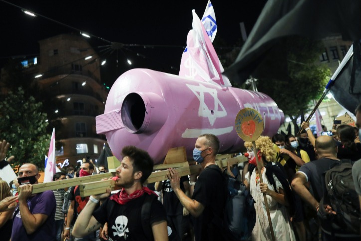 רחוב יפו, הערב