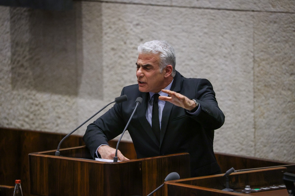 לפיד נואם | 