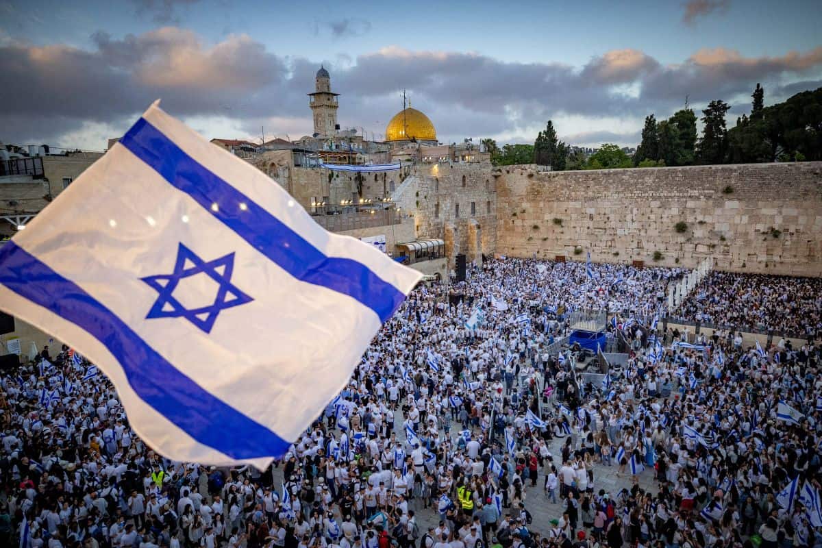 אתמול זה עבר בשקט | 