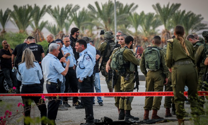 כוחות הביטחון הרבים בזירה | 