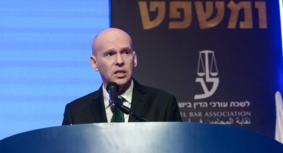עו"ד עמית איסמן, היום | 