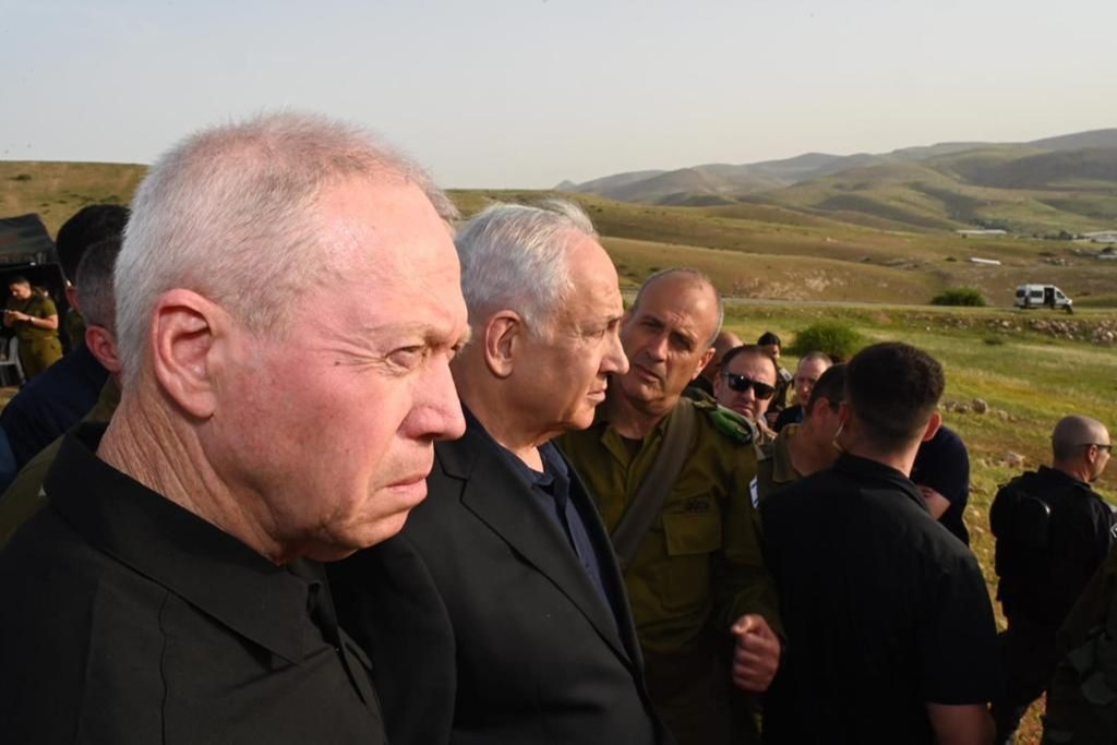 גלנט ונתניהו בזירת הפיגוע בבקעת  הירדן | 