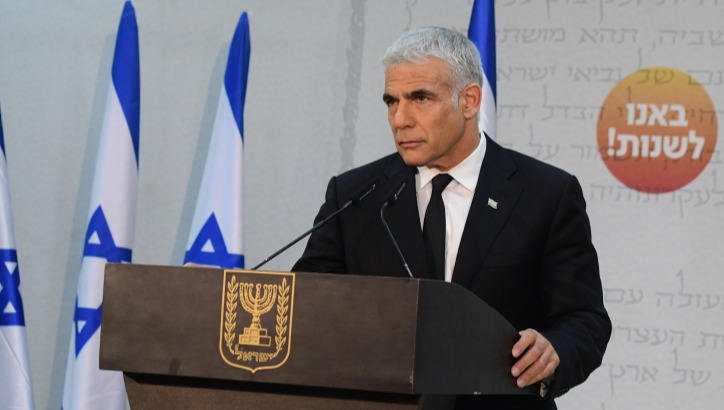 "תמורת שקט, אנחנו מוכנים לתת יותר מבעבר" - התכנית של יאיר לפיד מול הטרור מעזה