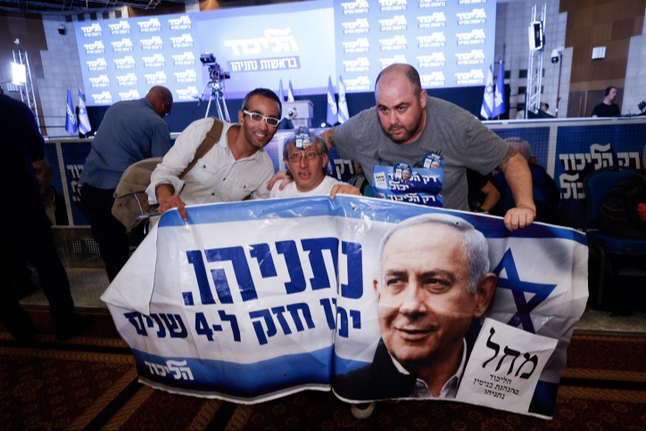 לירן חולצה אפורה לא פיספס | 