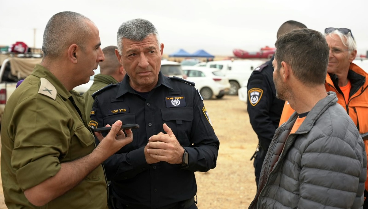 מפקד מחוז דרום, פרץ עמר | 