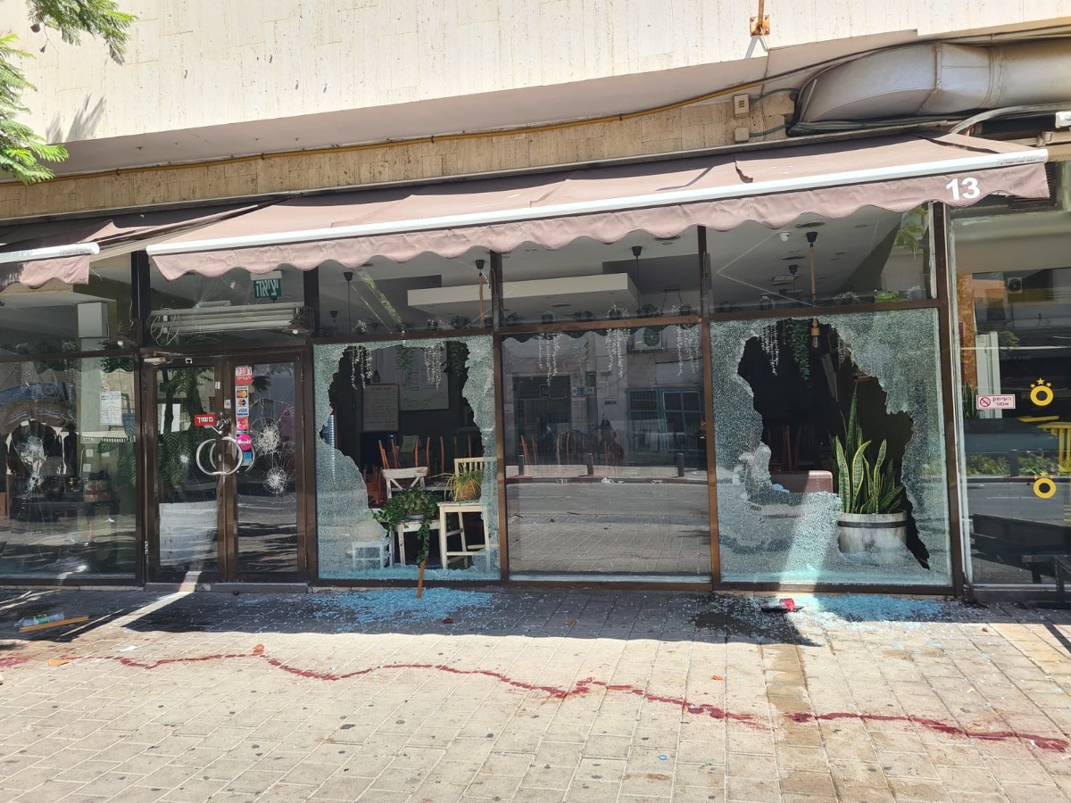 ונדליזם בתל אביב כתוצאה מהתפרעות המסתננים | 