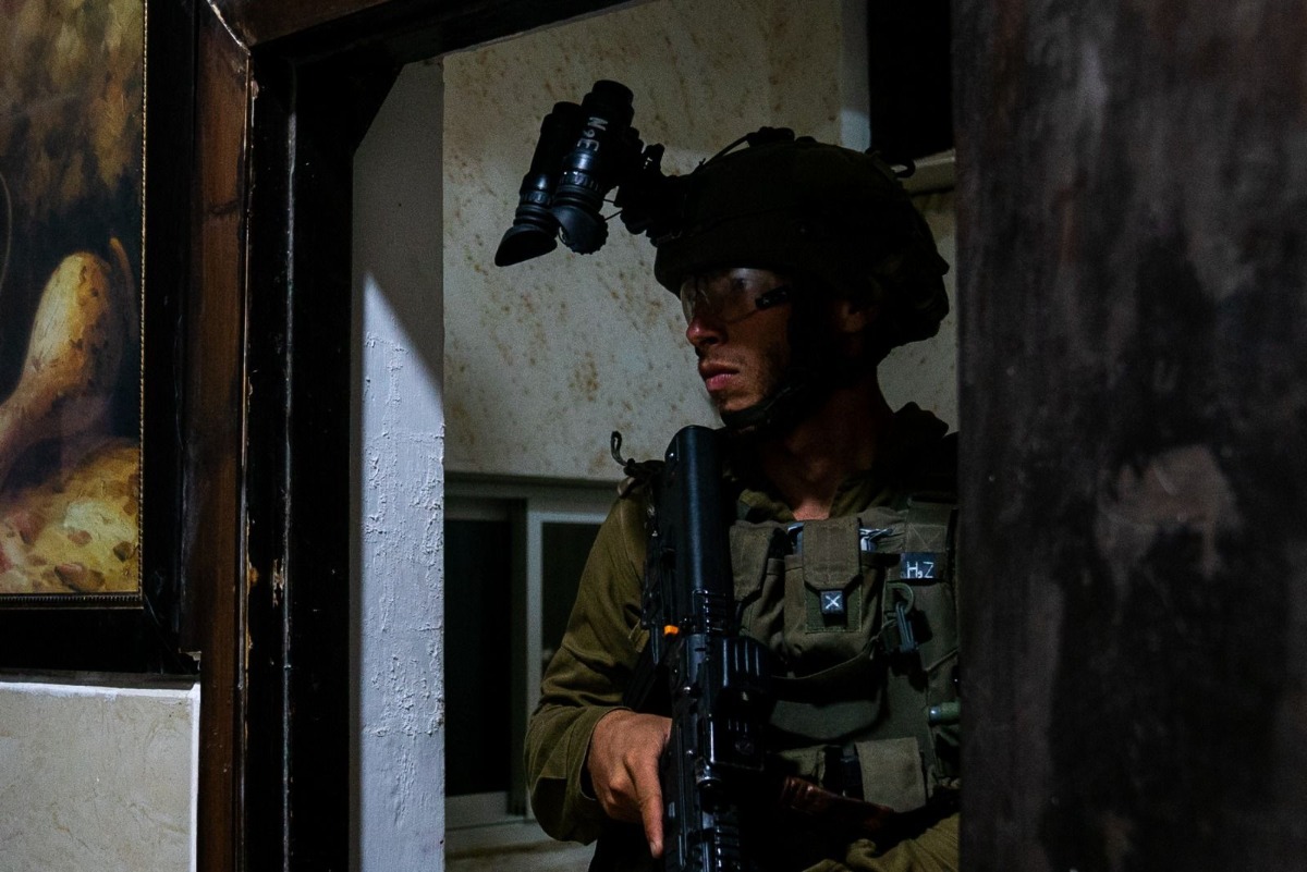 לוחם צה"ל, הלילה | 