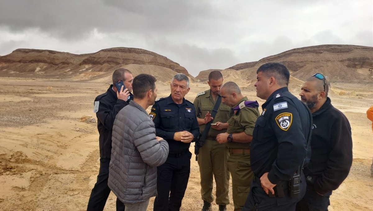 הכוחות בשטח | 