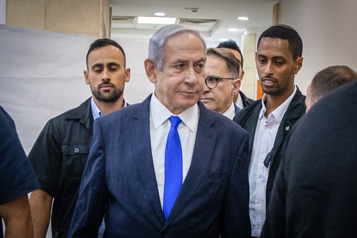 נתניהו נכנס לאולם בית המשפט, היום | 