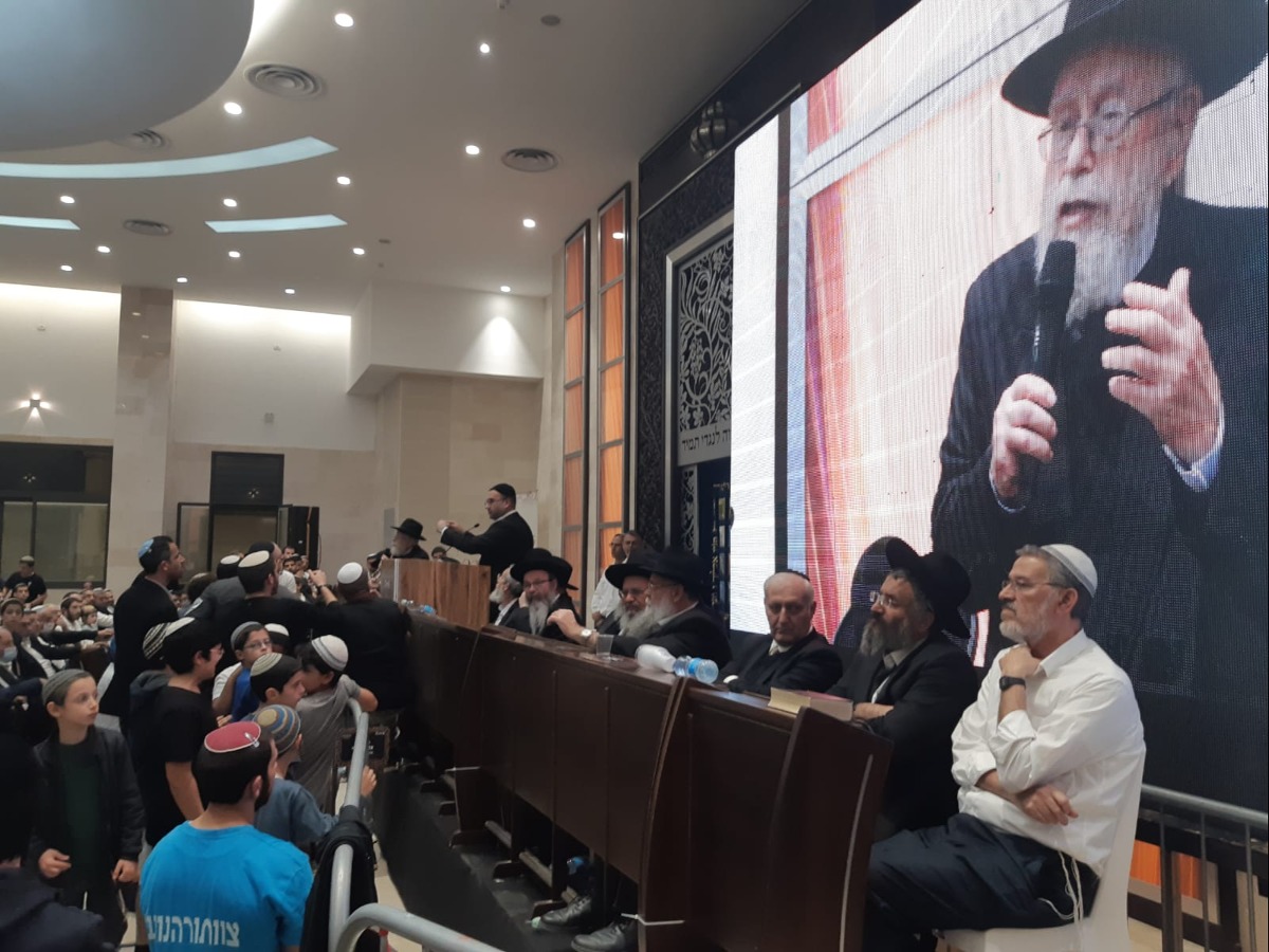 הרב דב ליאור בטקס | 