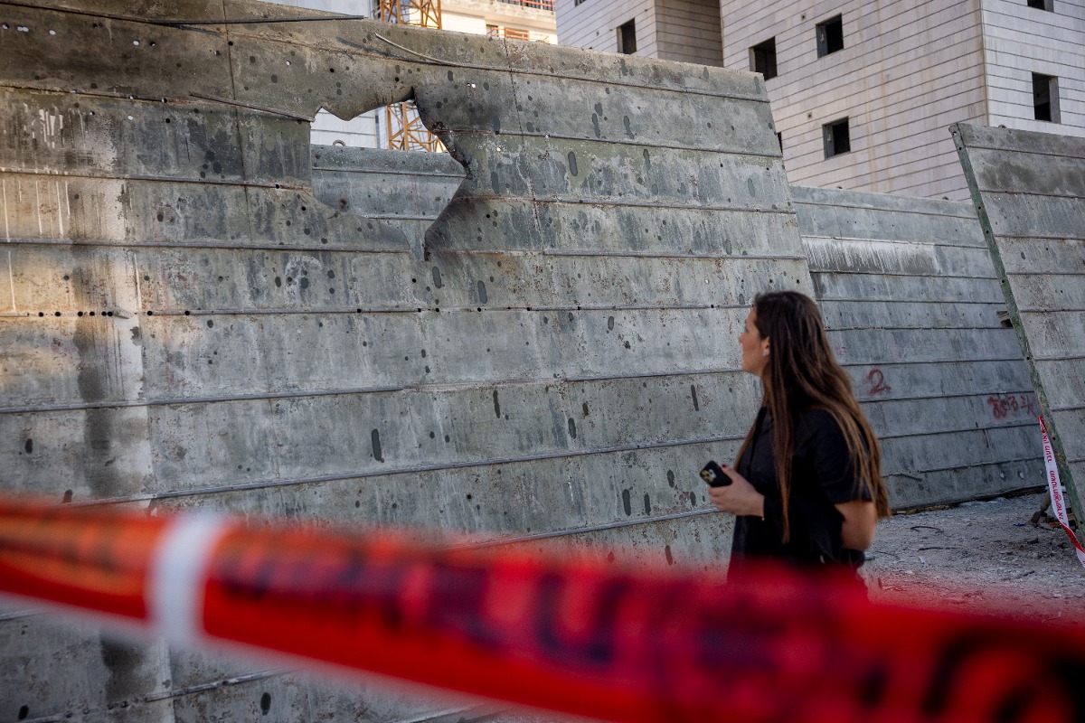 נזק רקטה בשדרות | 