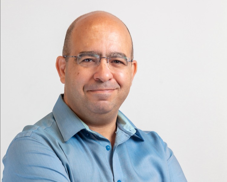 מנכ"ל החברה, דני עצמון