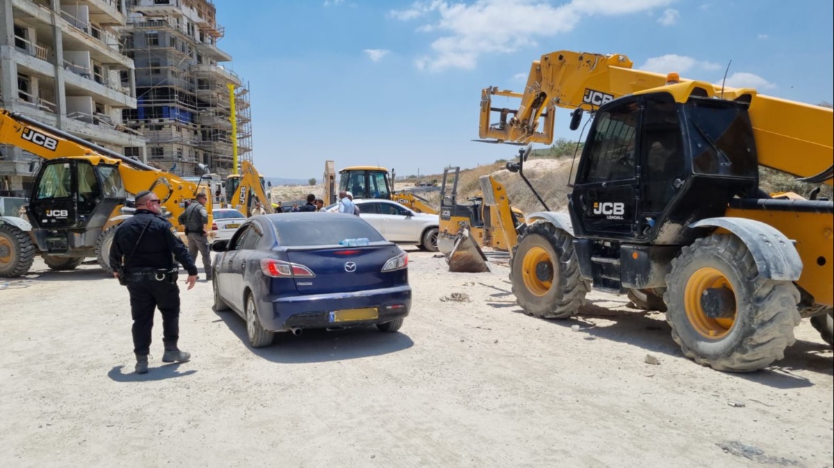 אתר הבנייה