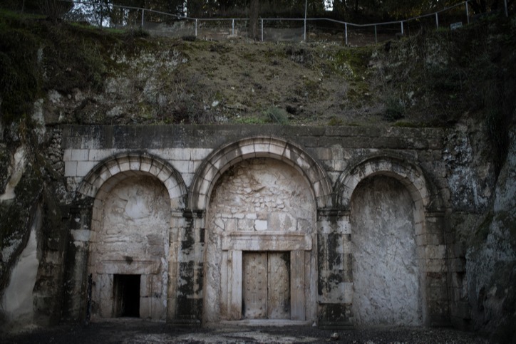 קבר רבי יהודה הנשיא בבית שערים