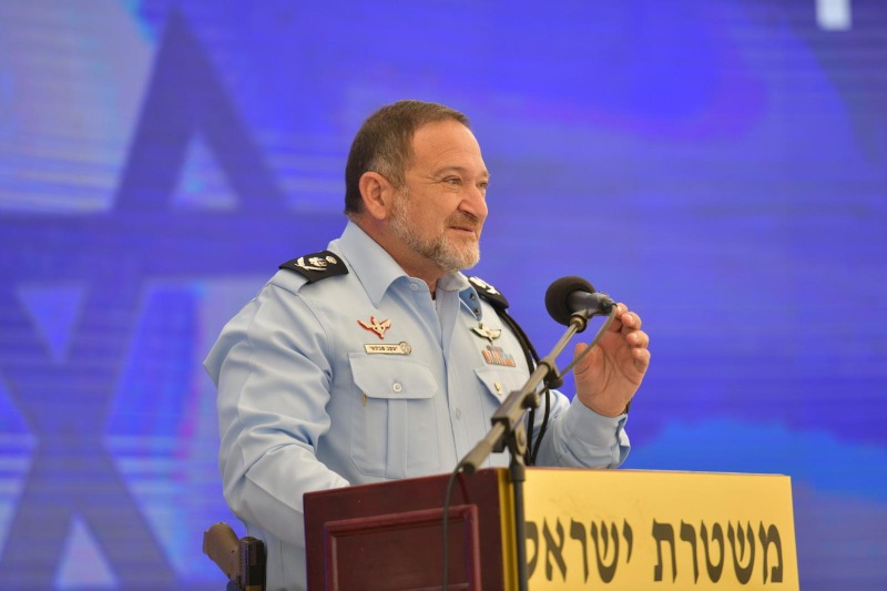 המפכ"ל שבתאי. החל לעבוד על פעולות נגד העבריינים.