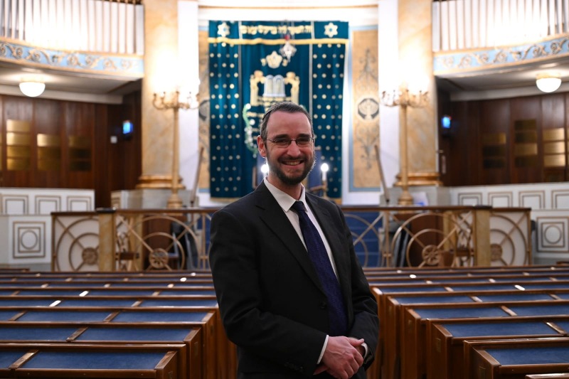 הרב ירון אנגלמאייר