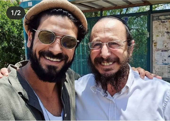 אביב אלוש