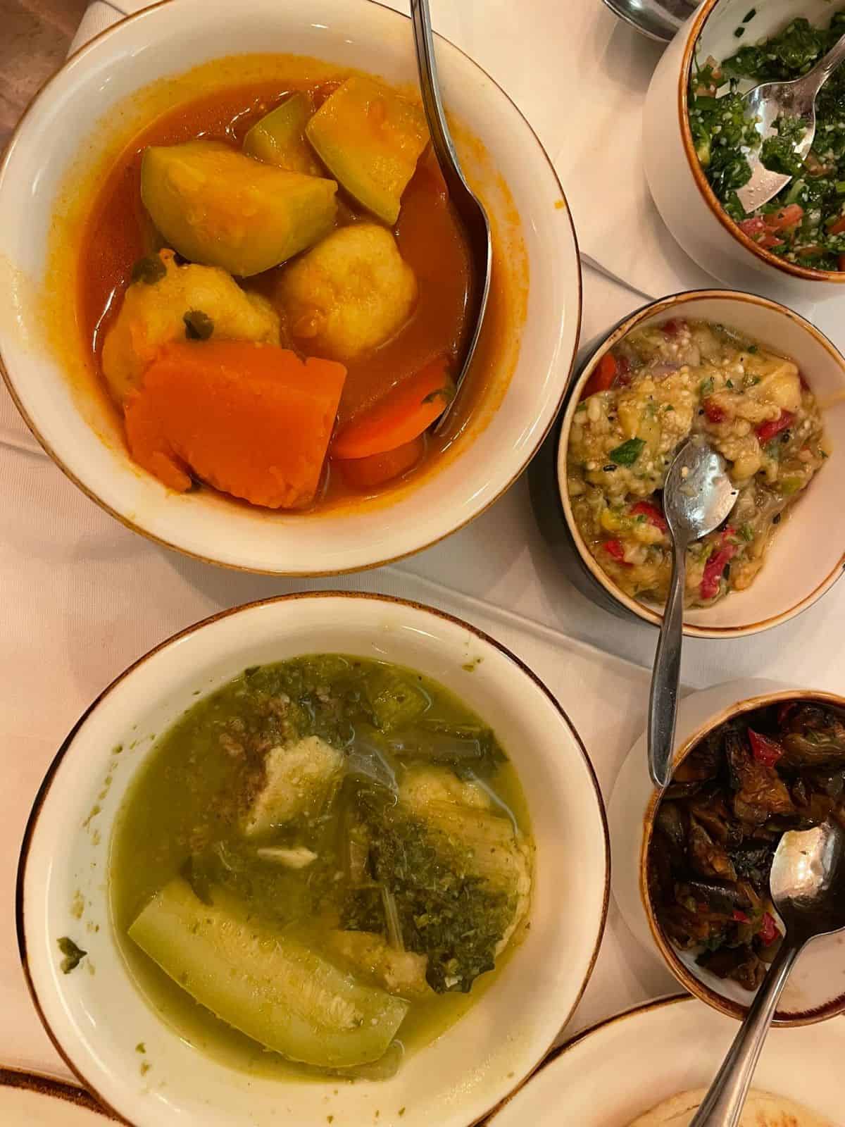 המרקים והסלטים הבייתים