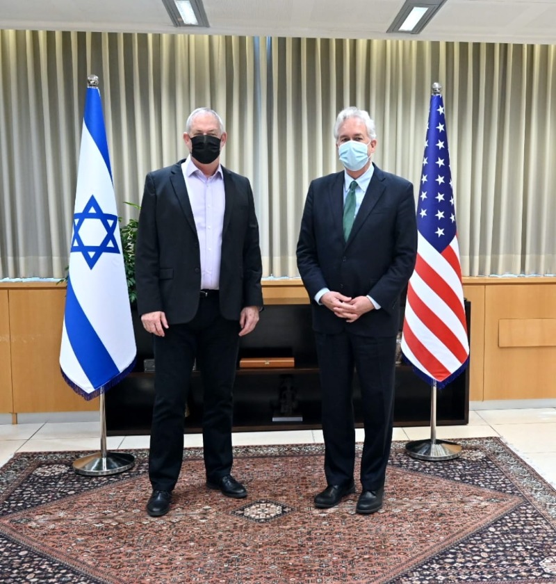 שר הביטחון בני גנץ וראש ה-CIA