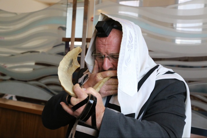 לא משאירים מקום ללא תקיעת שופר | 