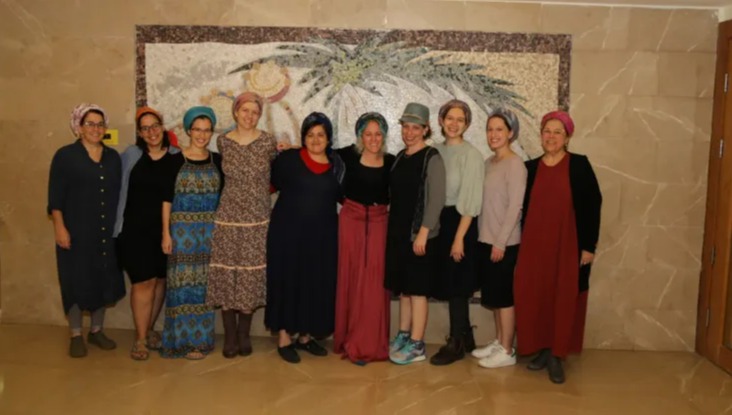 חלק מהנשים שניגשו למבחני הרבנות בדצמבר האחרון