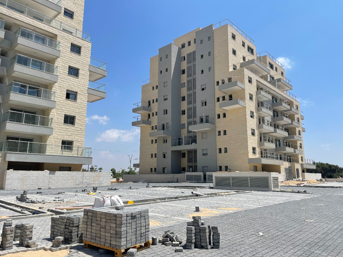 מרפסות מדורגות לא יתאפשרו בבניינים רבי קומות