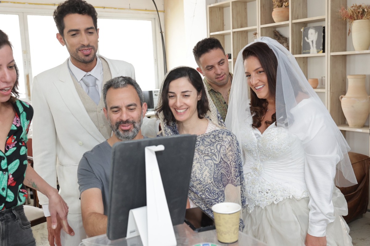 השחקנים בצילומים | 