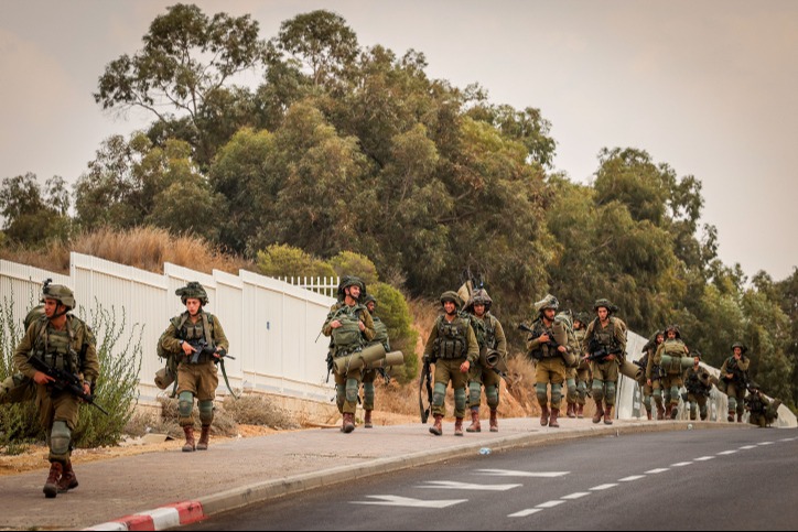 חיים מסיירים בשדרות במהלך מלחמת חרבות ברזל