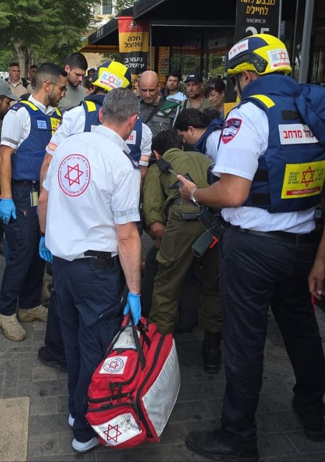 זירת הפיגוע בבאר שבע | 