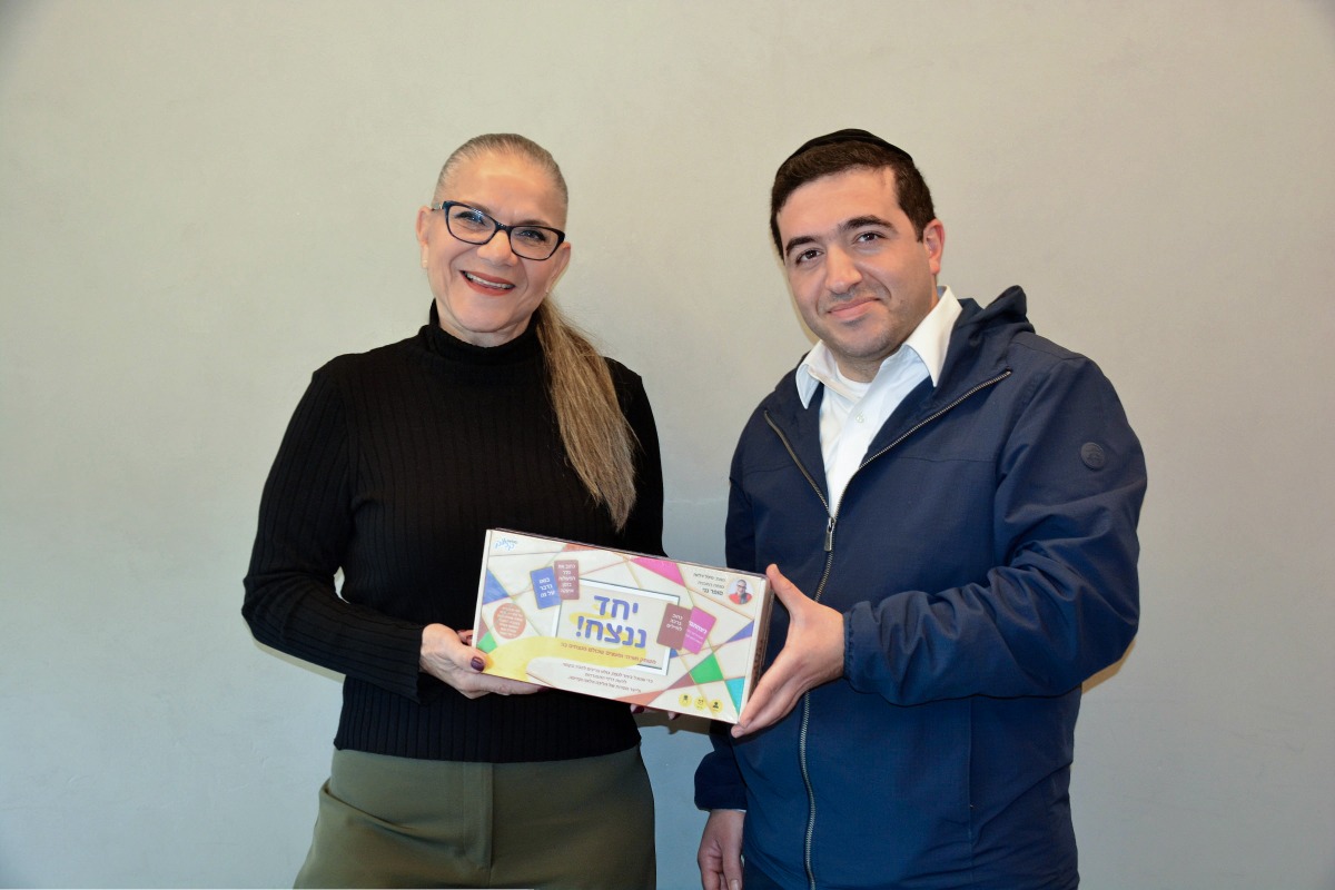 ינון כהן סמנכ"ל עמותת שמחה לילד עם מיכל דליות 