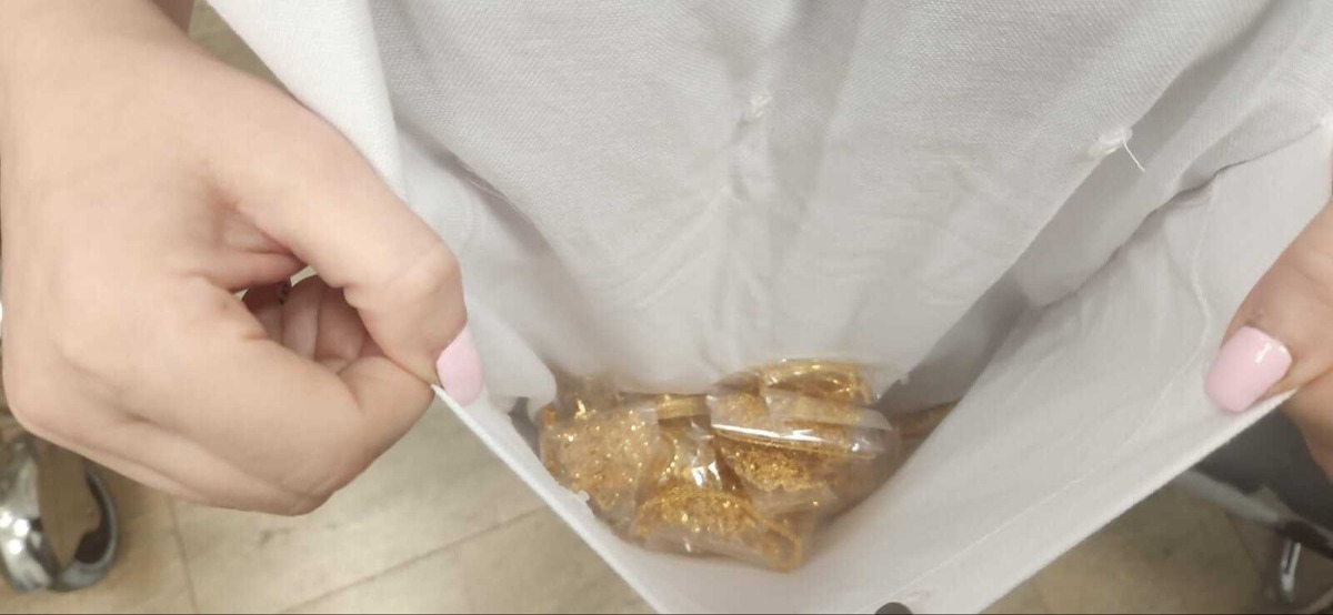 ניסיון להבריח זהב