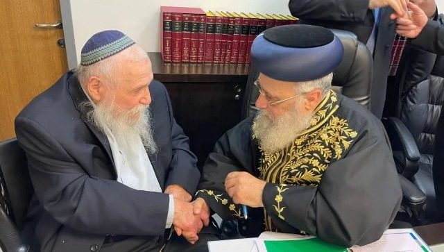 הרב דרוקמן והרב יצחק יוסף