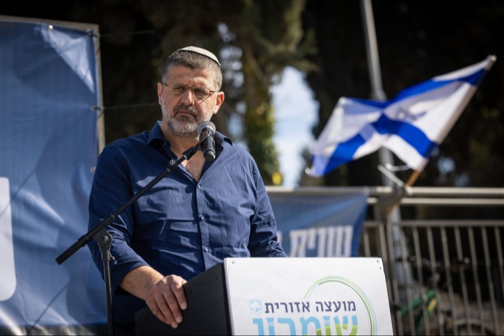 אביחי בוארון. מתמודד נגד מסיקה