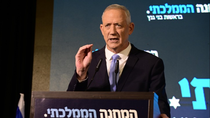 בני גנץ